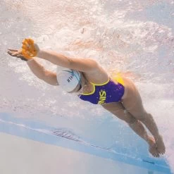 Plaquettes De Natation Finis Iso Hand Paddle -Natation Équipement Magasin 1.05.033 usage.main 3